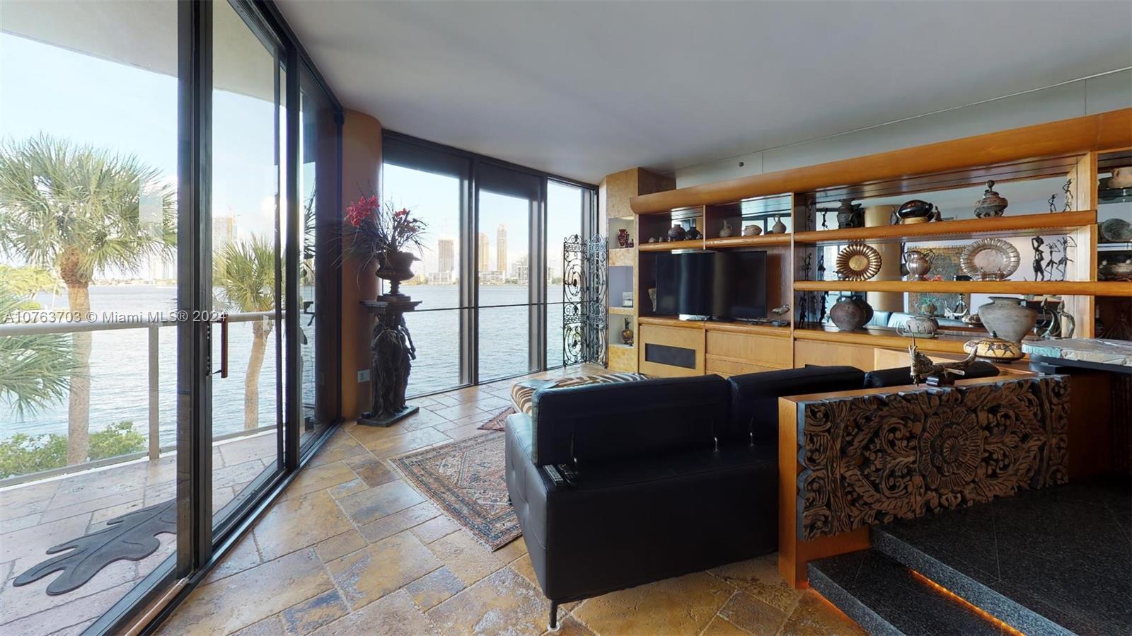 Property Main View