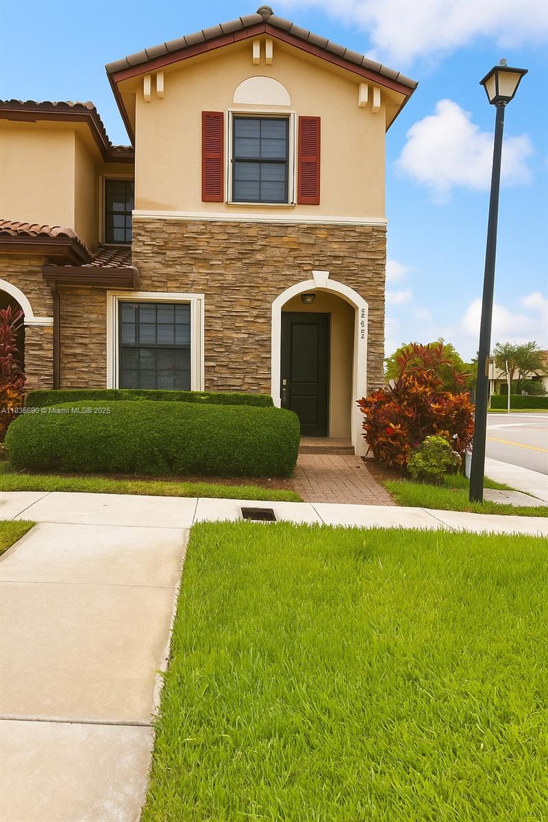 Property Main View