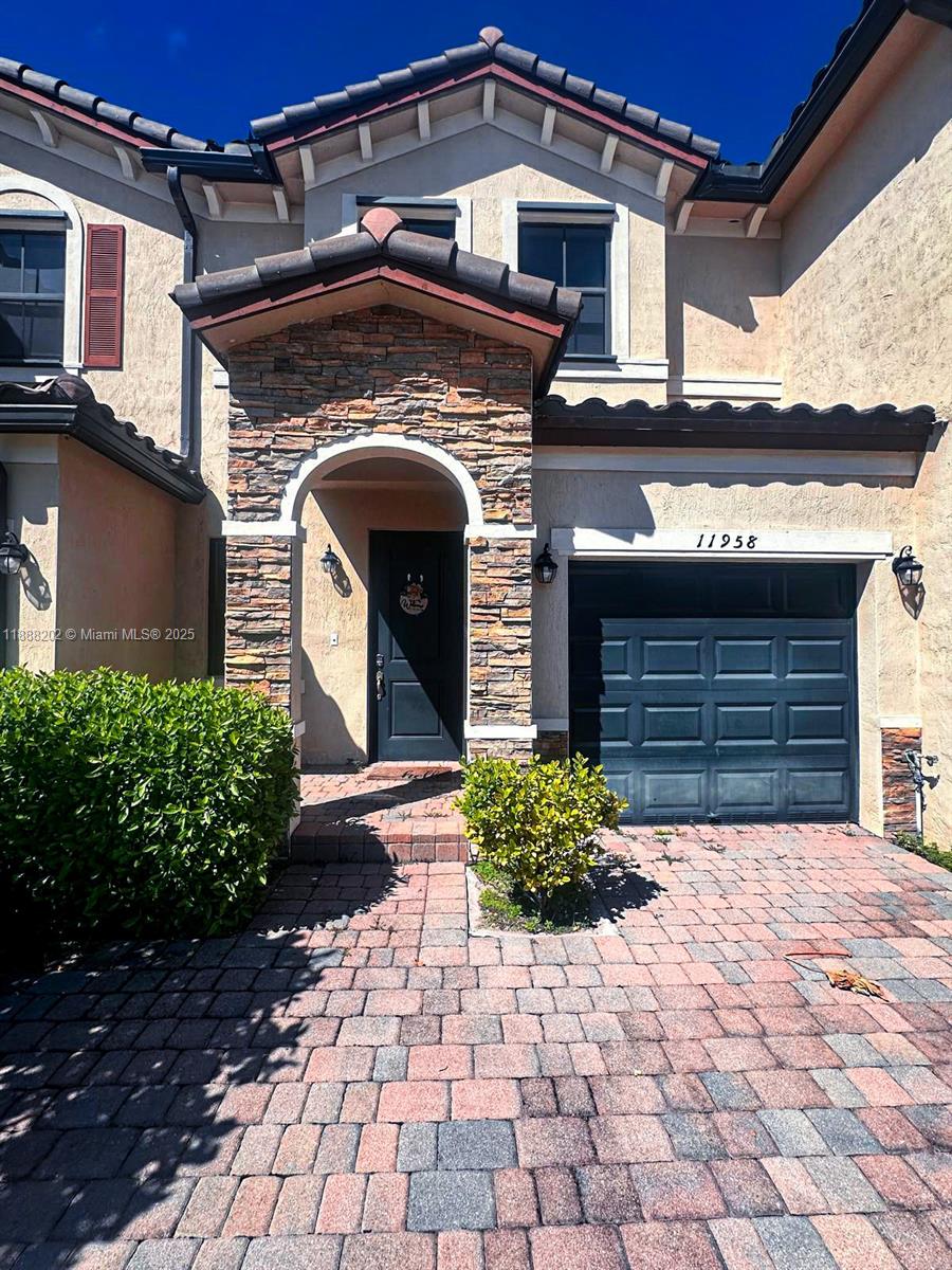 Property Main View