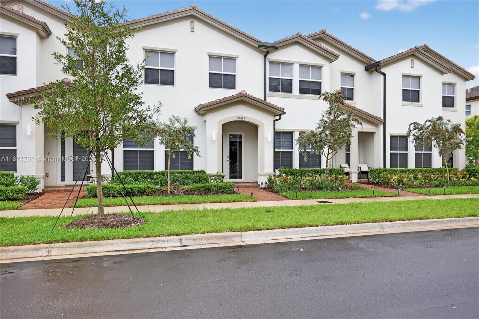 Property Main View